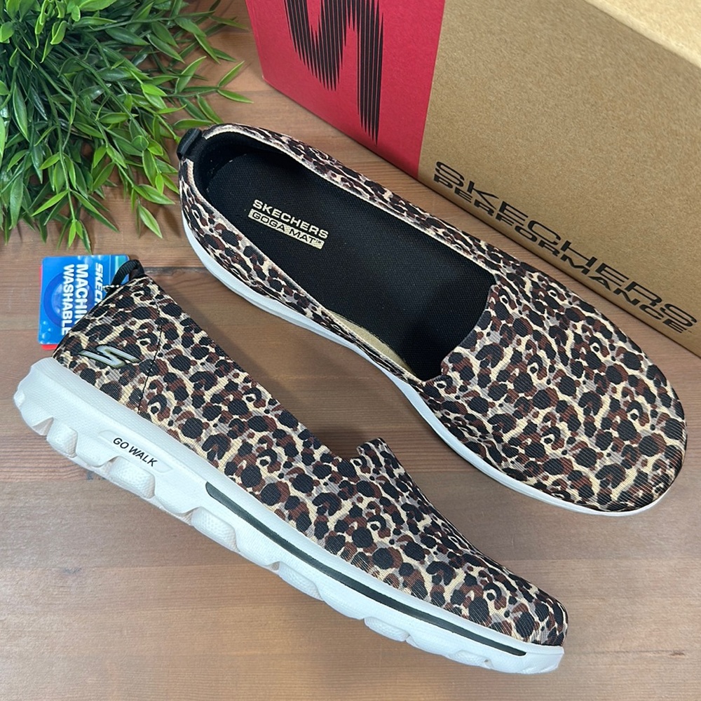 Skechers GOwalk Spring Safari Classic Leopard Washable Slip On Sneakers